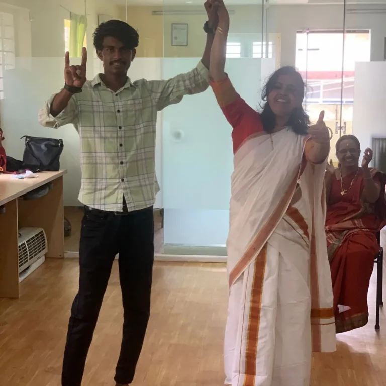 Top logistics institute in Kochi -Raavis institute image gallery